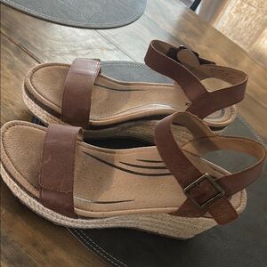 Brown Leather Women's Sandals